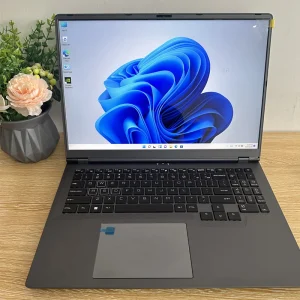 16英寸游戏笔记本电脑，英特尔酷睿i9-13900HK，5900mAh，RTX 4060 8GB，IPS 1920×1200，Win11