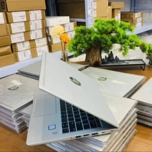 惠普430G6 第8代 8G 256G SSD 13英寸笔记本电脑