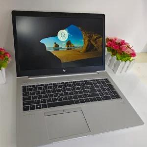 850 G5 笔记本电脑 英特尔 I7 Windows 10 15.6英寸触摸屏 8GB RAM A+级 便携式商务和学生电脑