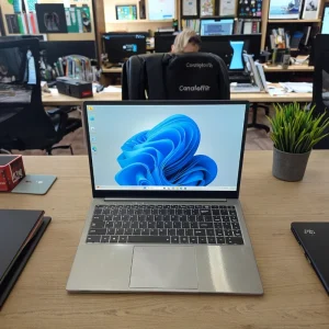 Customize Core I9 10th Generation Computer 15.6 Inches Laptop 16GB 32GB RAM OEM 512GB 1TB SSD Business Gaming Laptops