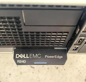PowerEdge R840 Rack Server with Xeon CPU 32GB DDR4 Memory 750W Power Supply